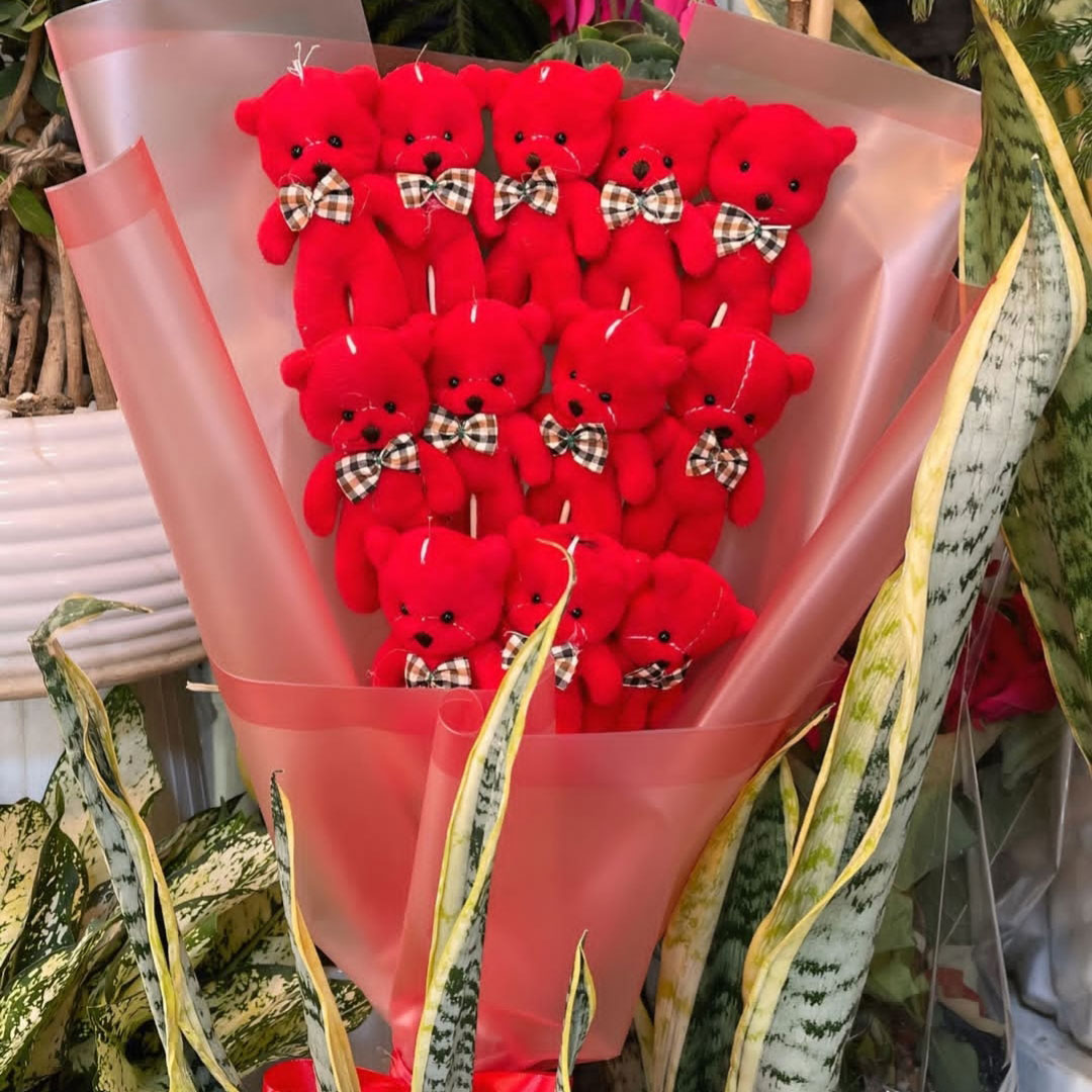 دسته گل خرسی قرمز